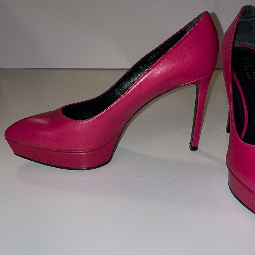 Saint Laurent Pink Leather Point Pumps Size 37 1/2 - Picture 3 of 9